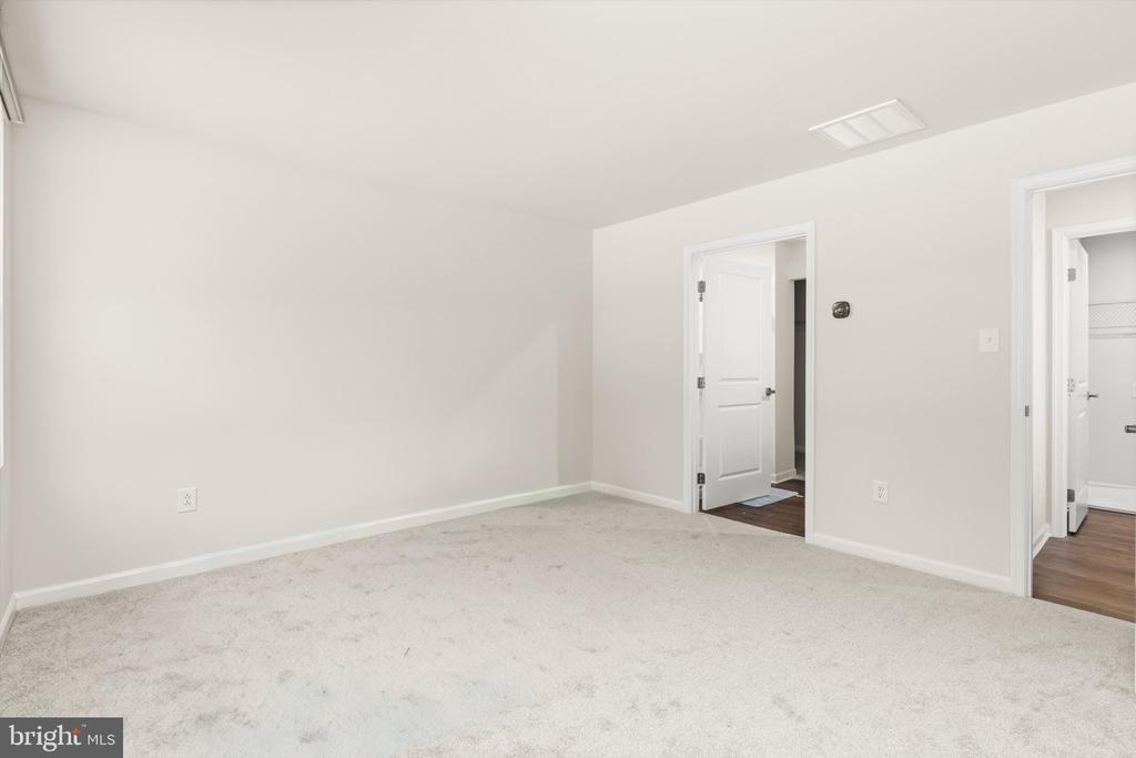 38551 WINTERBERRY DRIVE