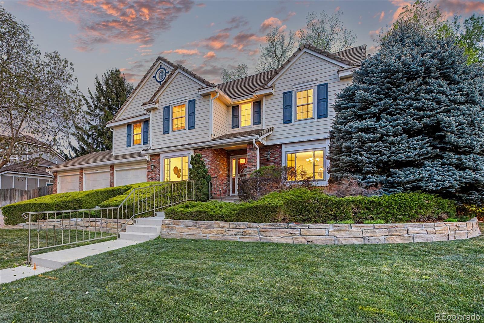 2464 S Fenton Drive
