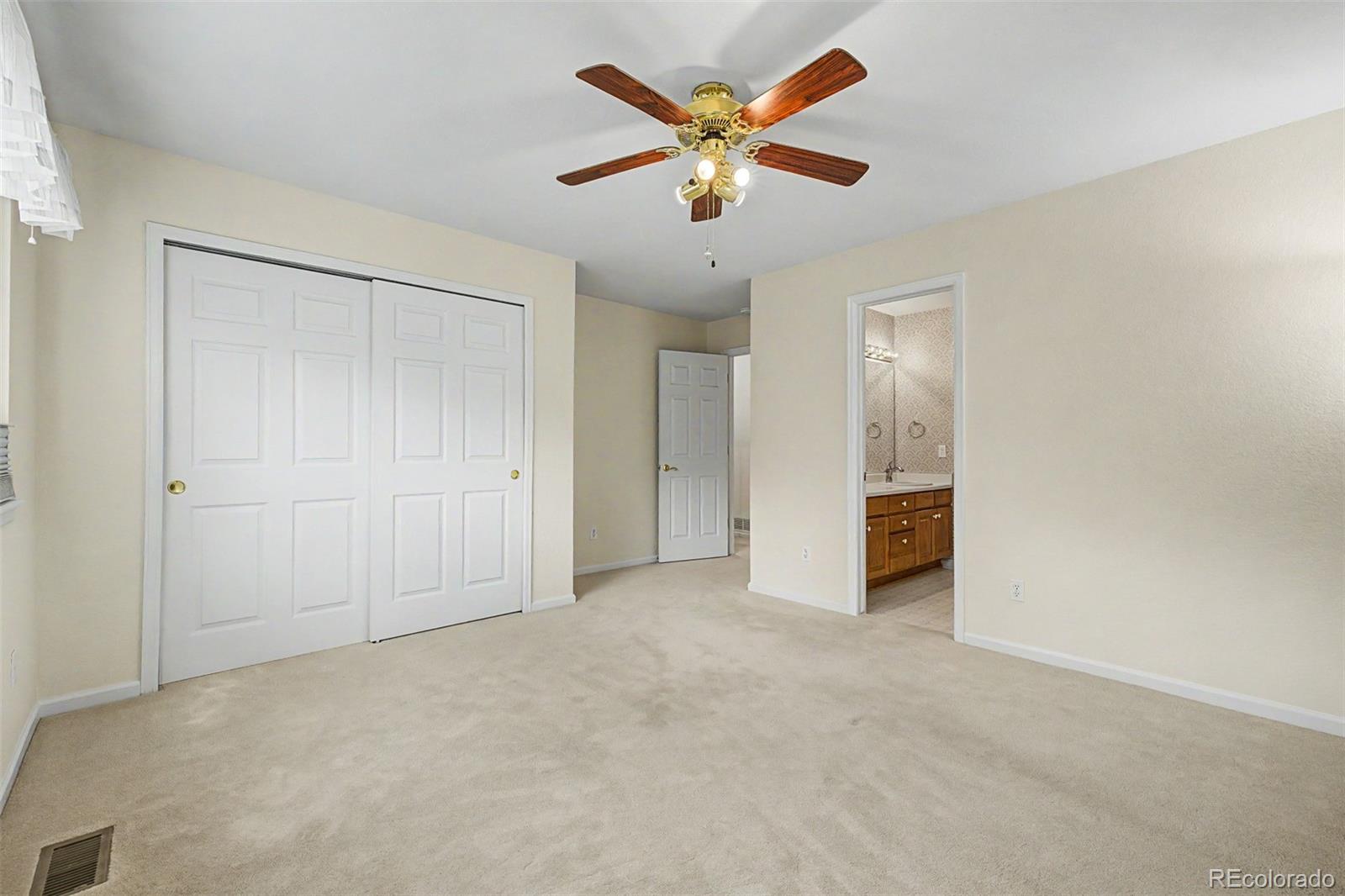 2464 S Fenton Drive