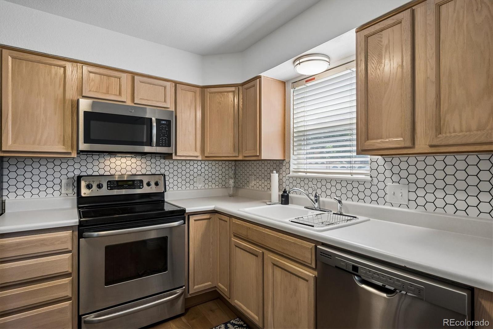 1880 S Cole Street Unit: B8