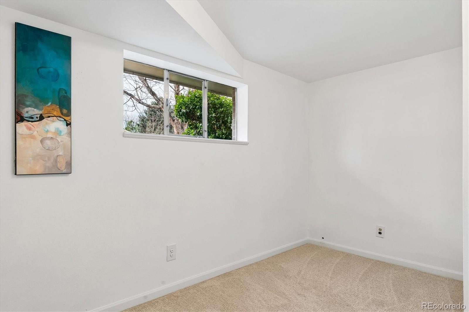 2291 W Briarwood Avenue