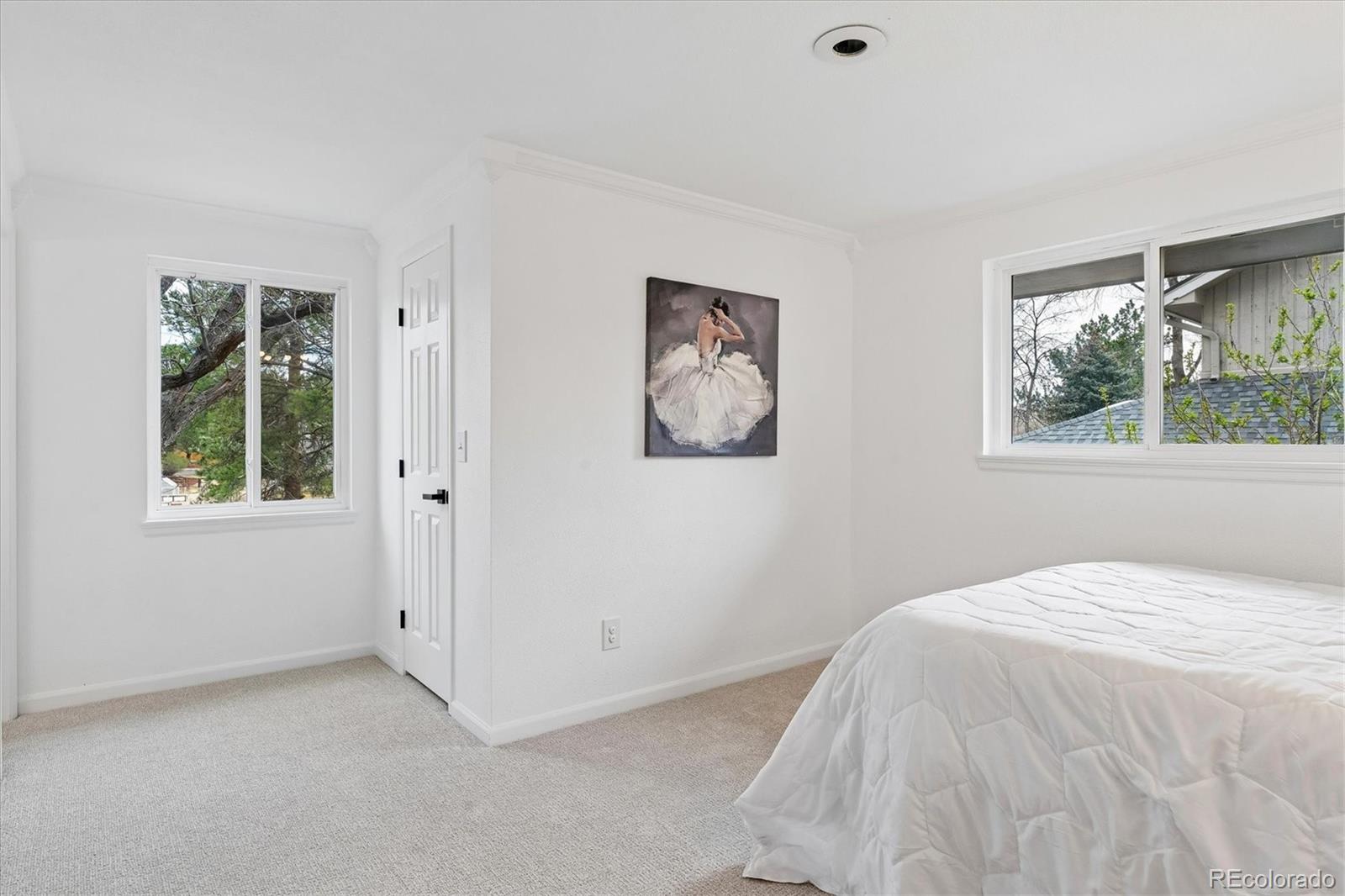 2291 W Briarwood Avenue