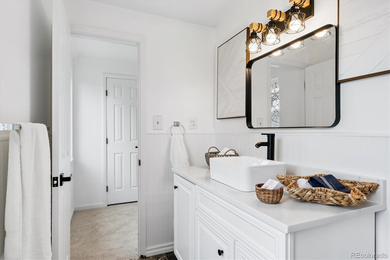 2291 W Briarwood Avenue