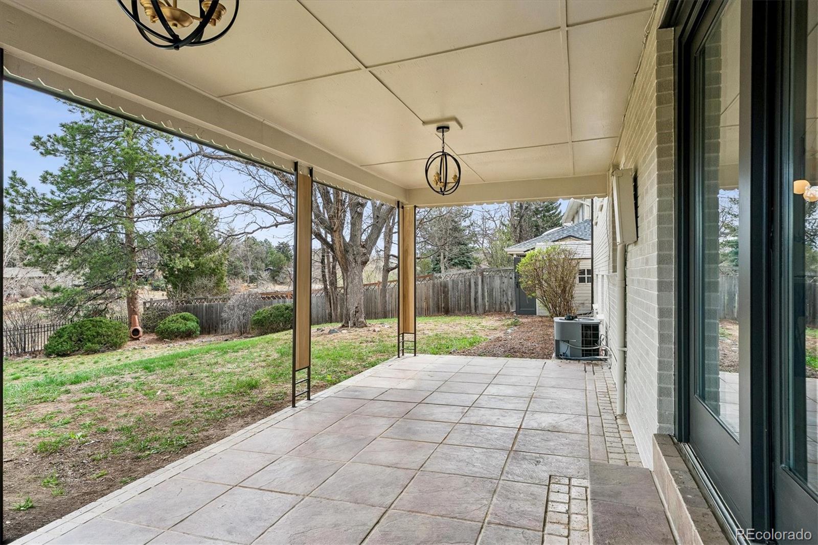 2291 W Briarwood Avenue