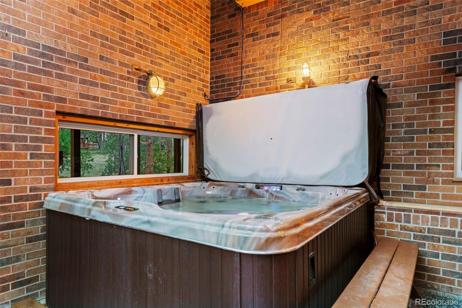 6177 Hollowview Court