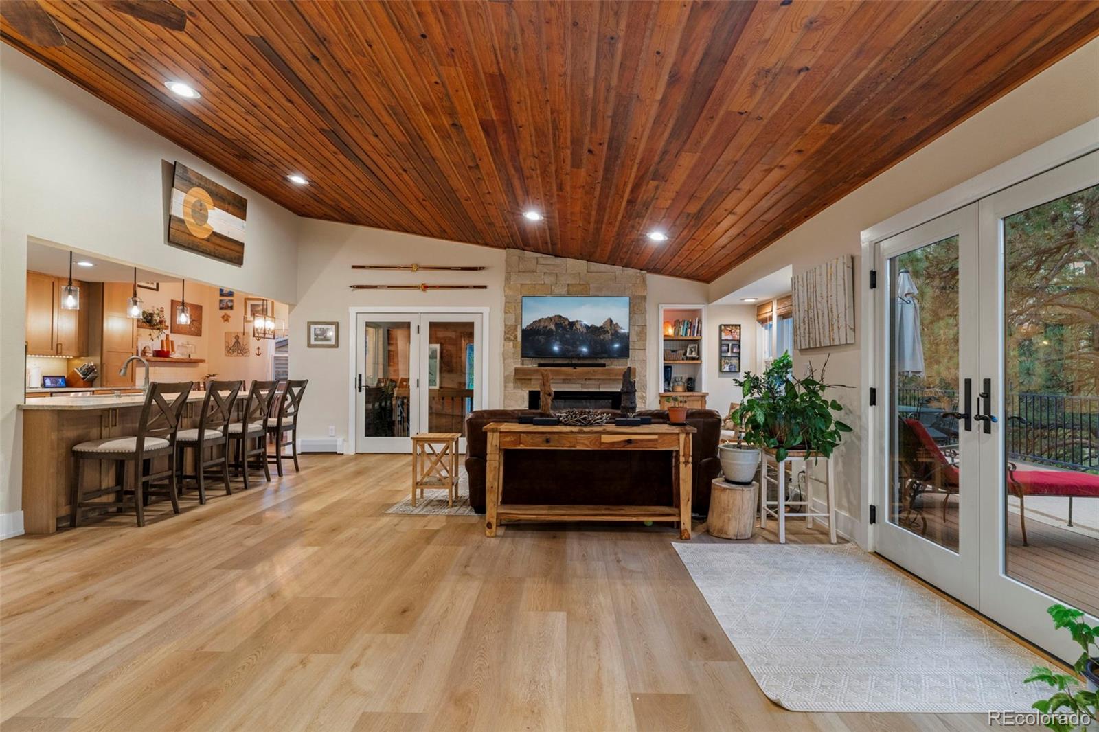 6177 Hollowview Court