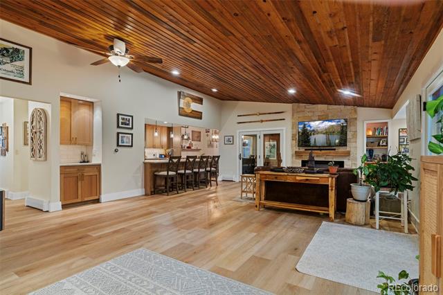 6177 Hollowview Court