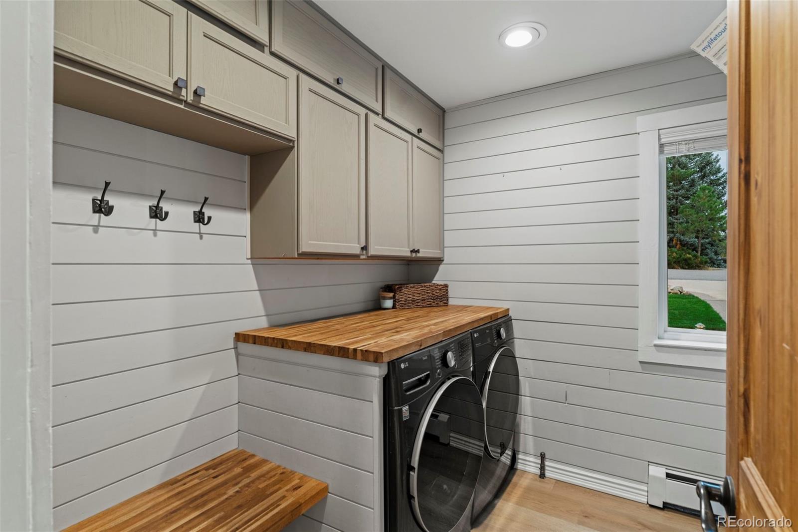 6177 Hollowview Court