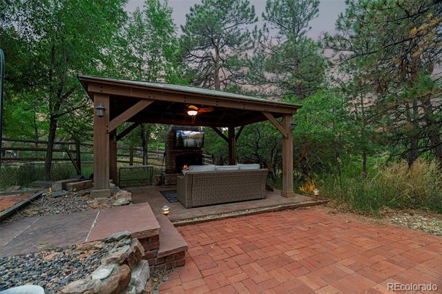 6177 Hollowview Court