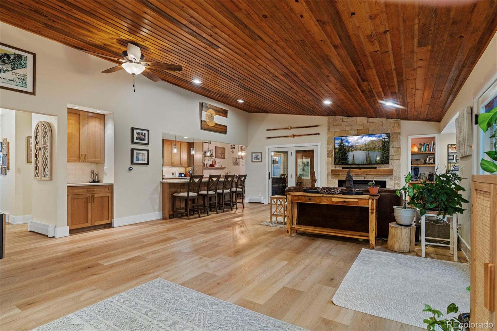 6177 Hollowview Court