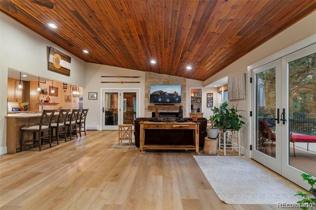 6177 Hollowview Court