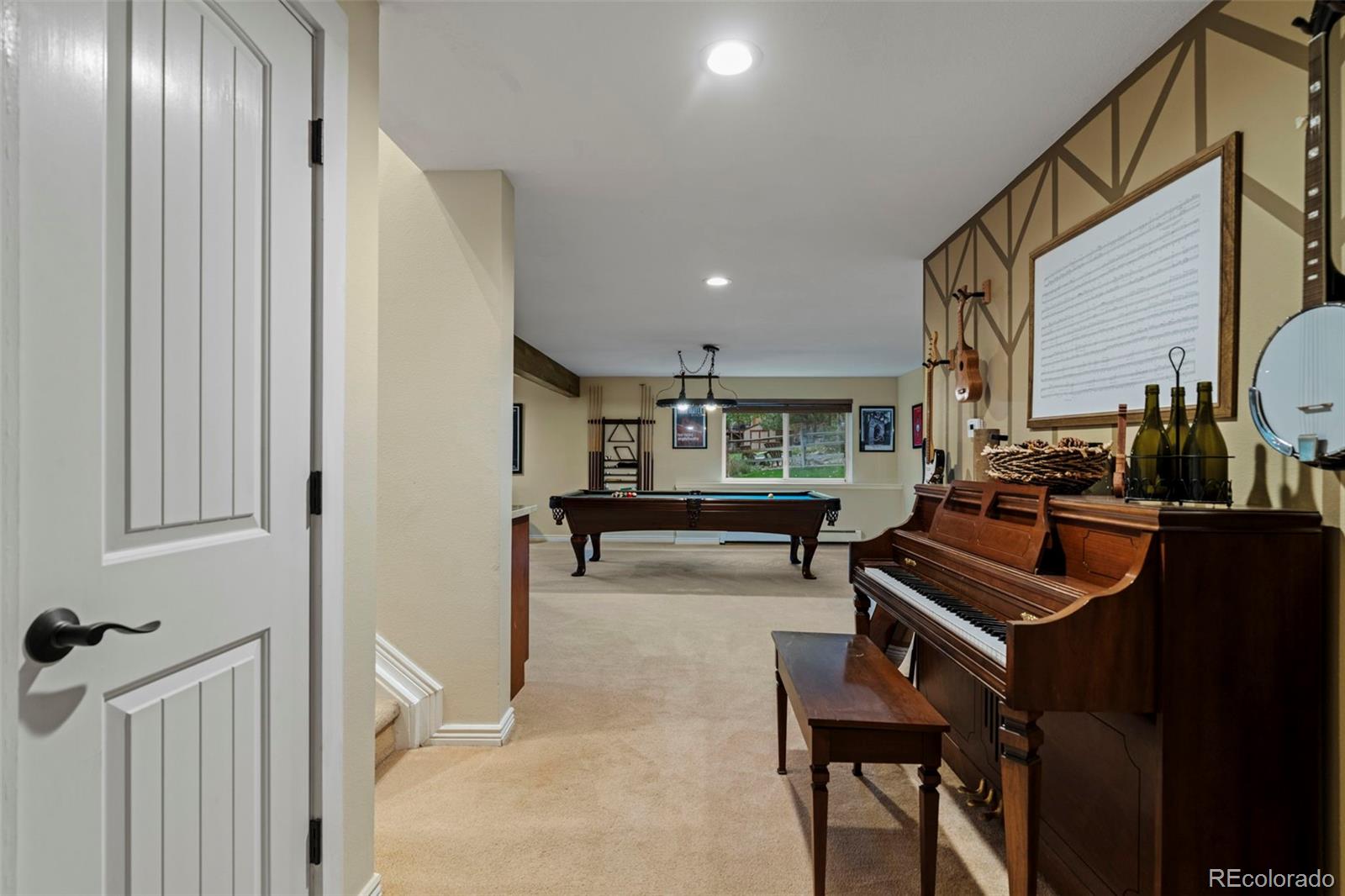 6177 Hollowview Court