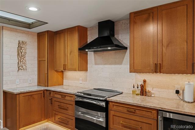 6177 Hollowview Court