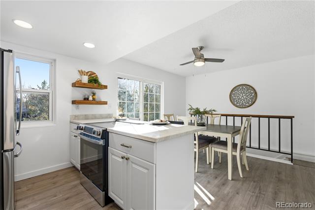 8930 W 87th Place