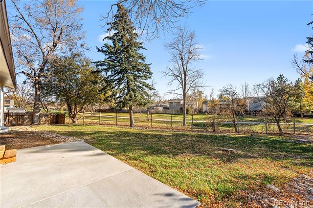 8930 W 87th Place