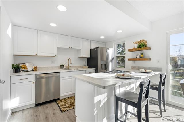 8930 W 87th Place