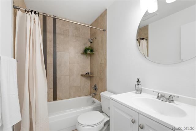 8930 W 87th Place