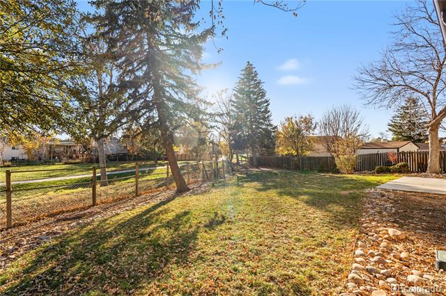 8930 W 87th Place