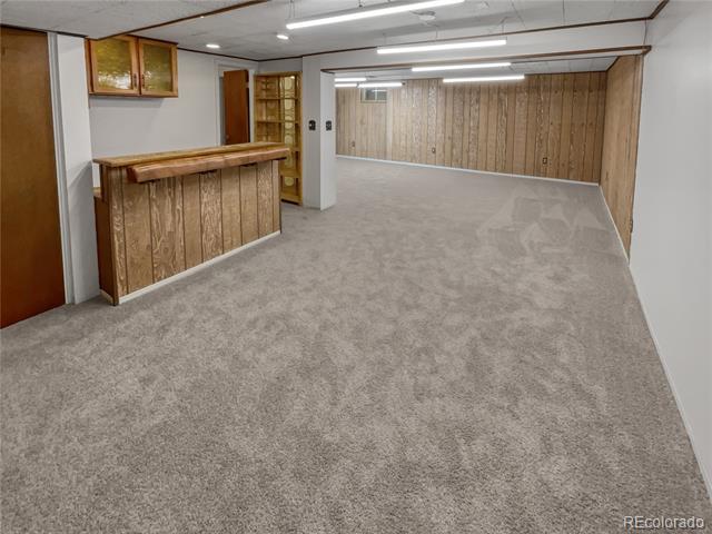 2833 S Lansing Way