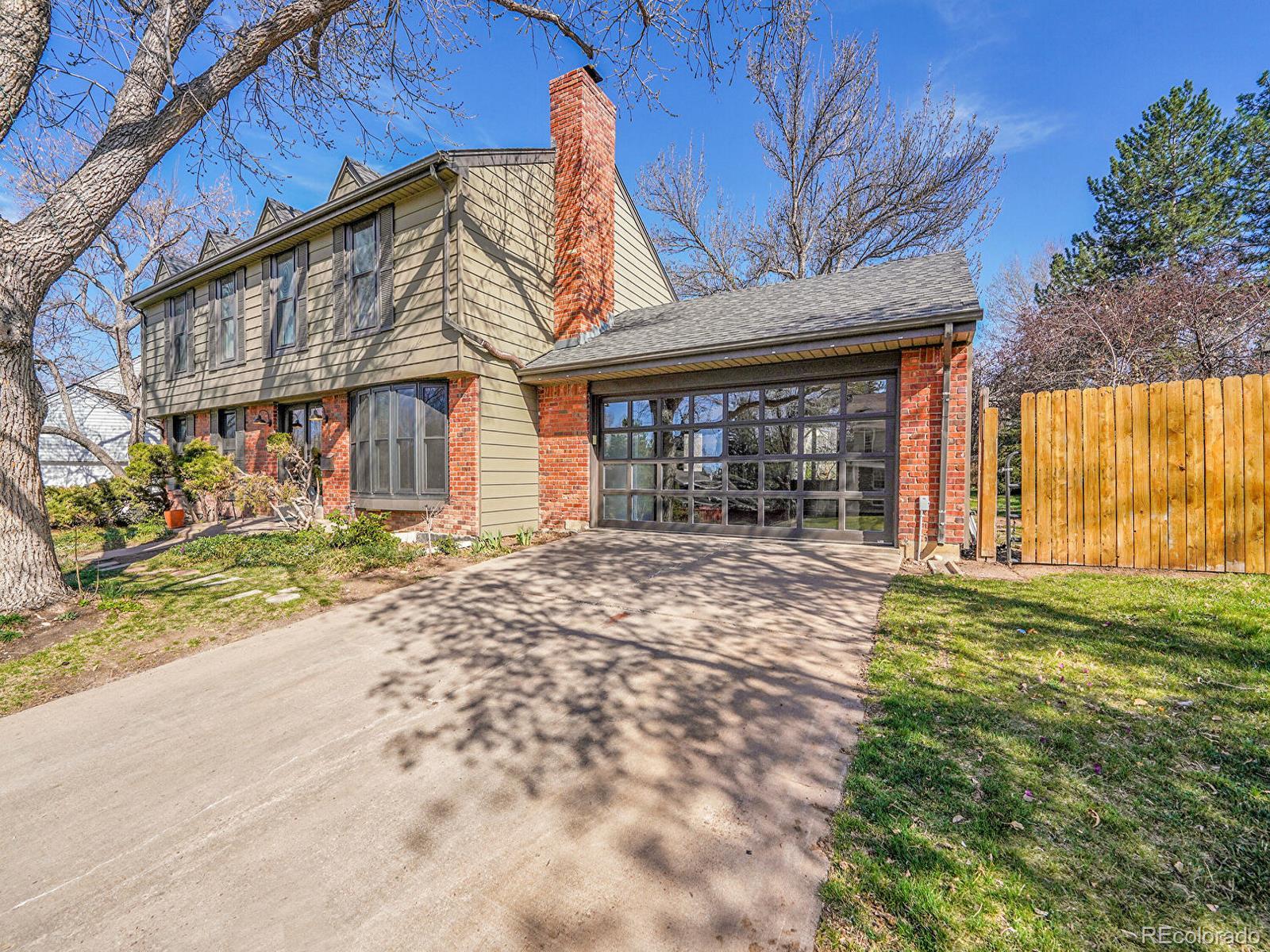 3766 E Easter Circle S