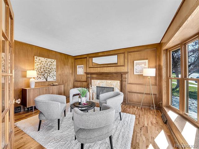 3766 E Easter Circle S