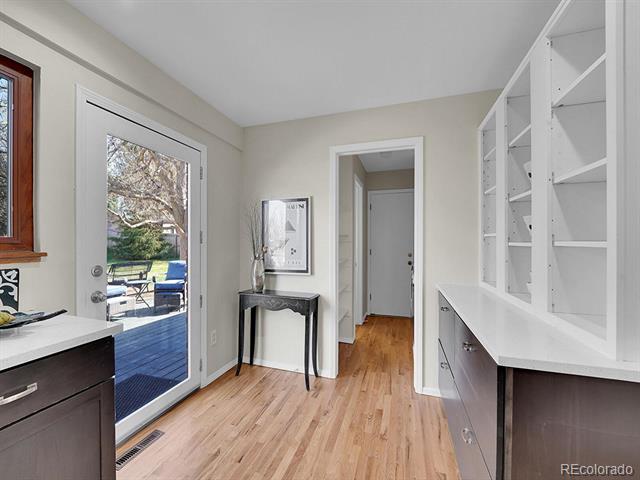 3766 E Easter Circle S