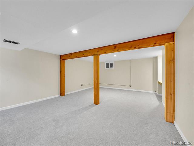 3766 E Easter Circle S