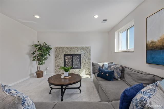 6611 Lamar Street
