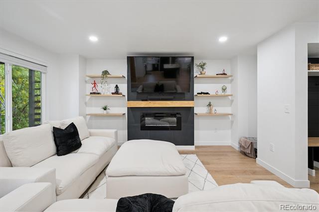 10040 Poudre Court