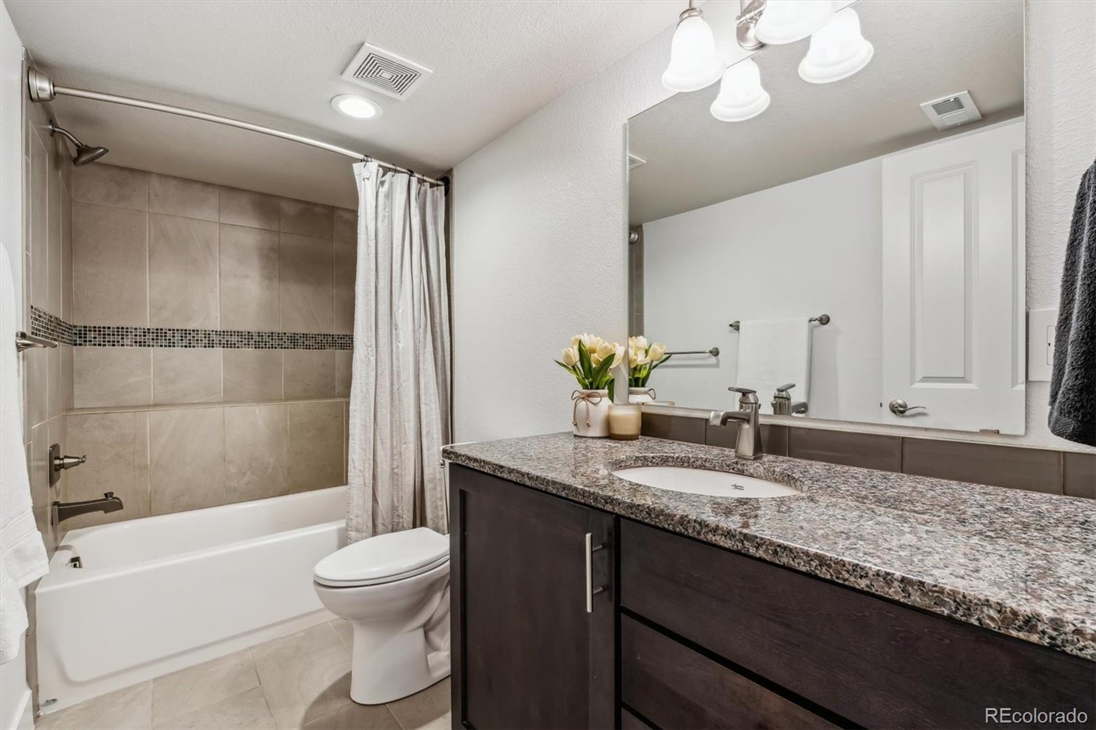 409 Terry Street Unit: D