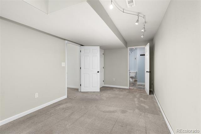 325 S 33rd Avenue
