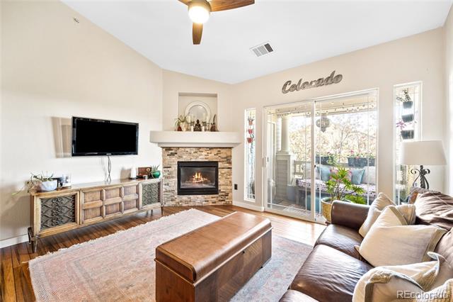 8389 S Independence Circle Unit: 11-304