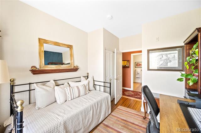 8389 S Independence Circle Unit: 11-304