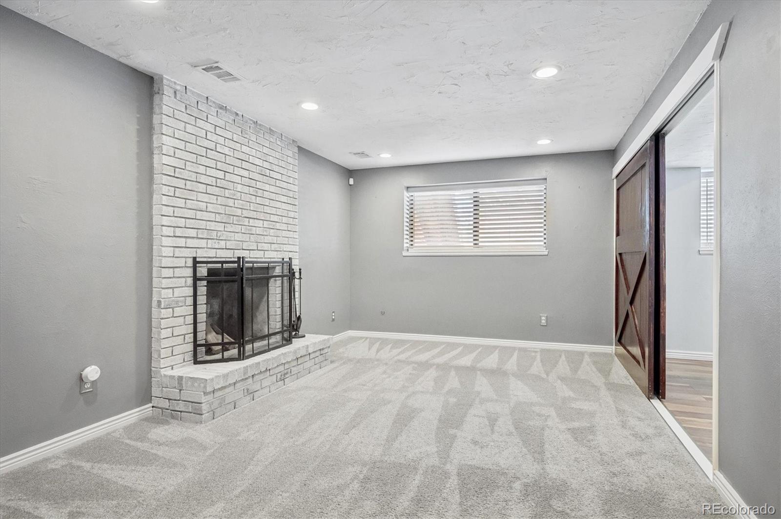 8179 W Fremont Avenue