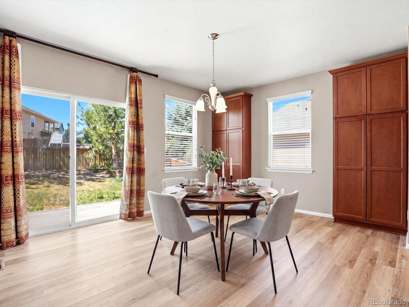 1981 Amber Sun Court