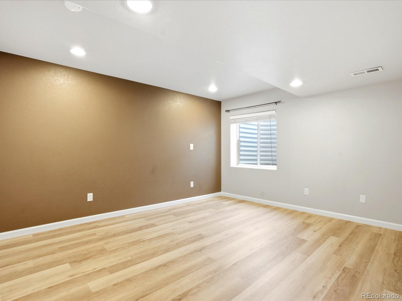 1981 Amber Sun Court
