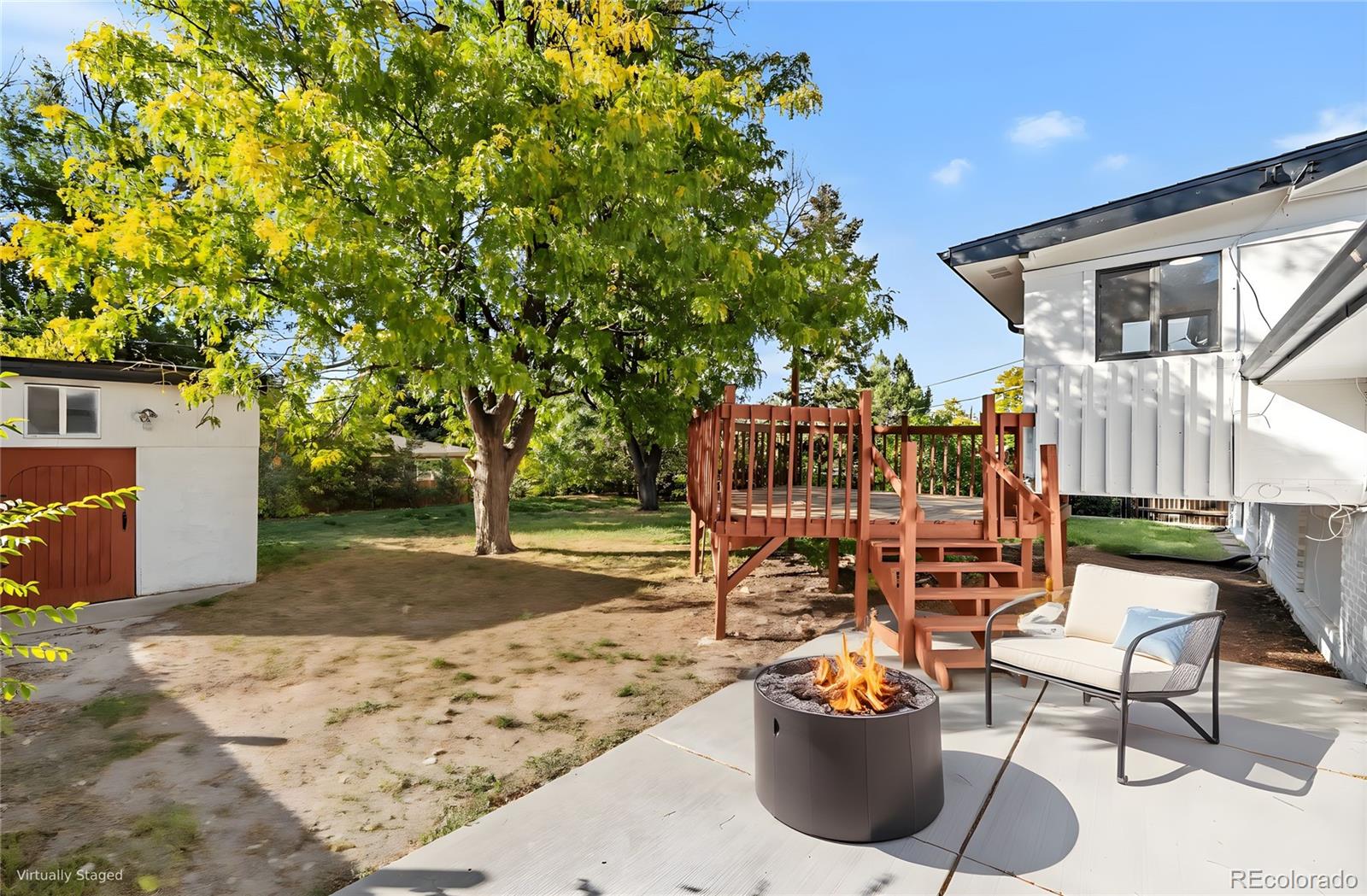 1239 Dearborn Street