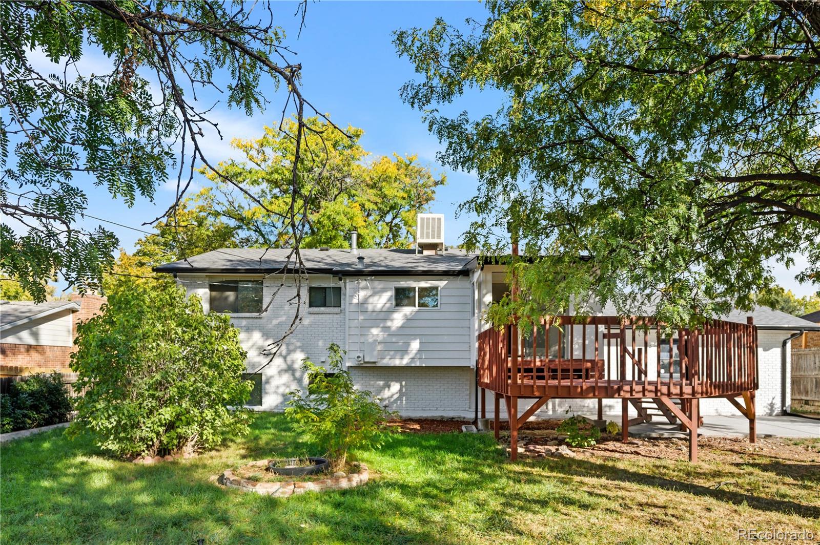 1239 Dearborn Street