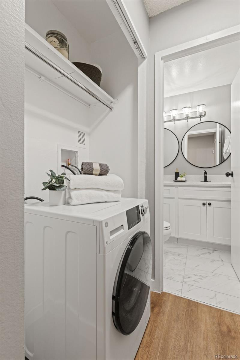 1625 Larimer Street Unit: 1904