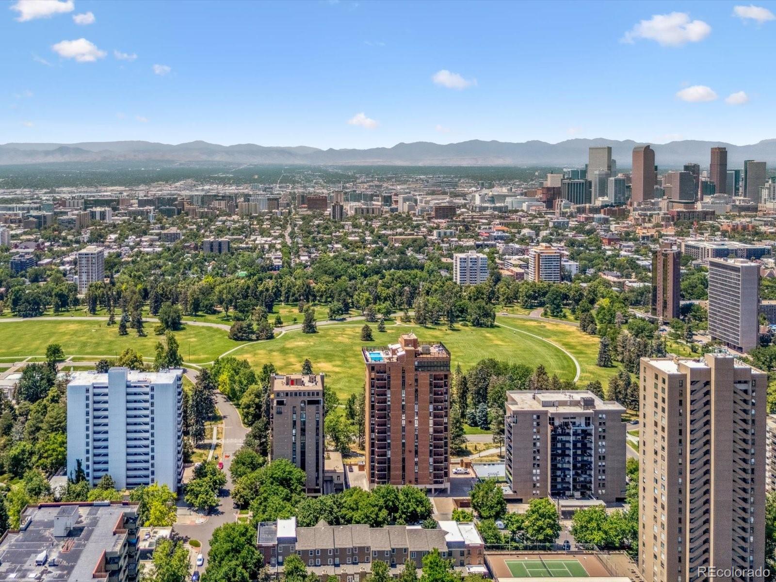 1111 Race Street Unit: 3A