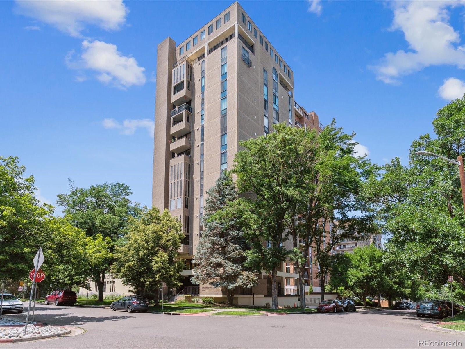 1111 Race Street Unit: 3A