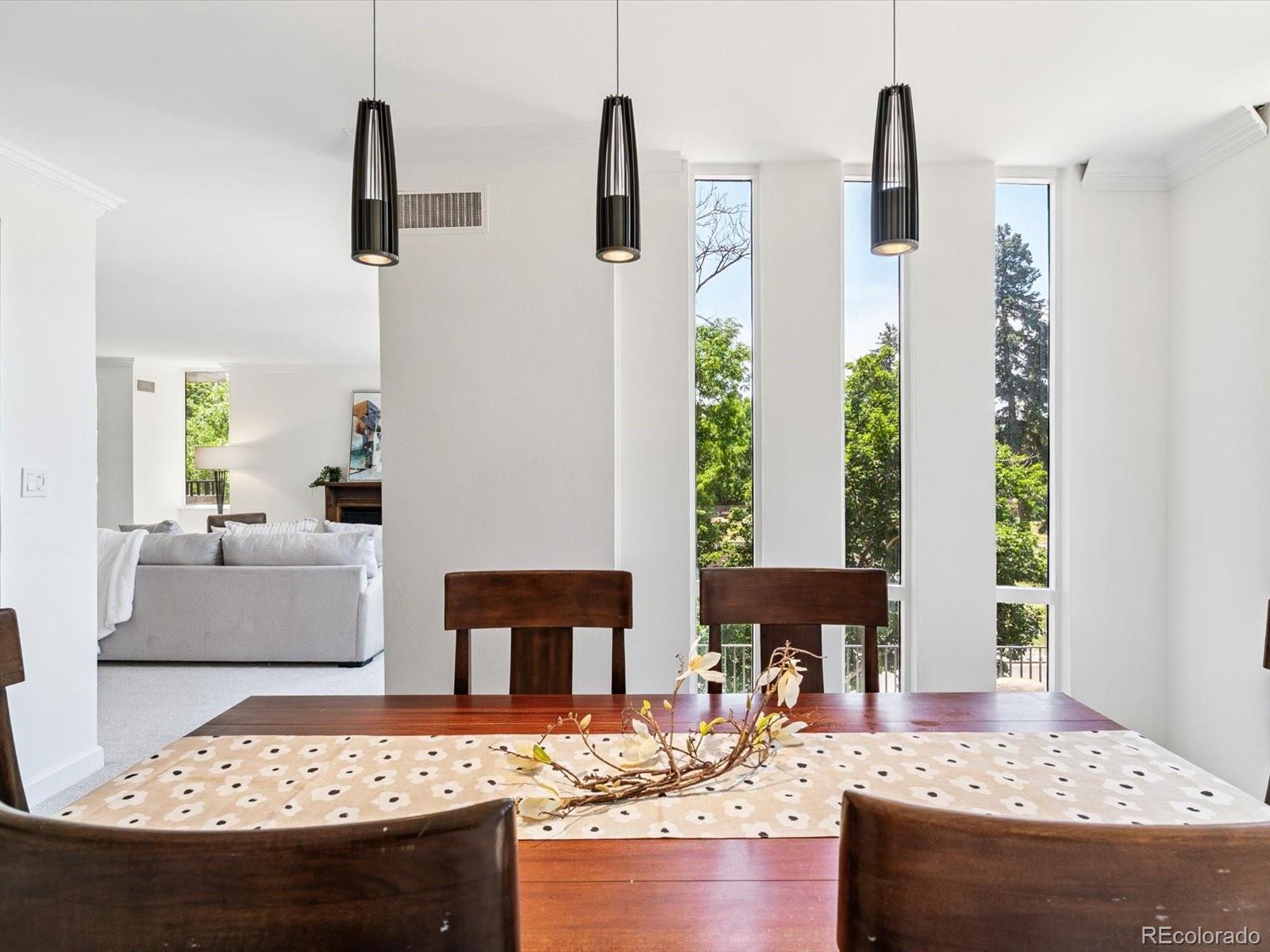 1111 Race Street Unit: 3A