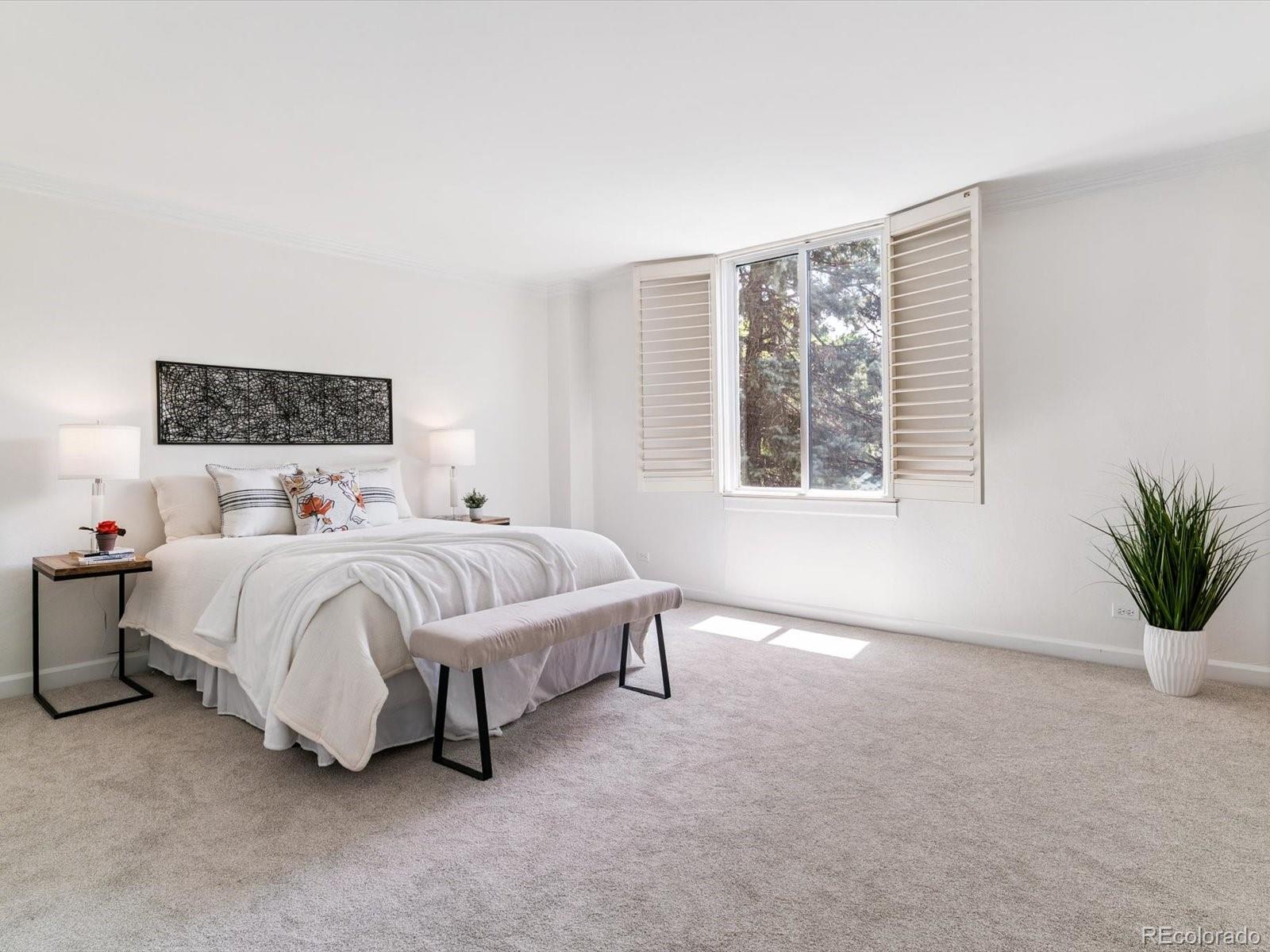 1111 Race Street Unit: 3A