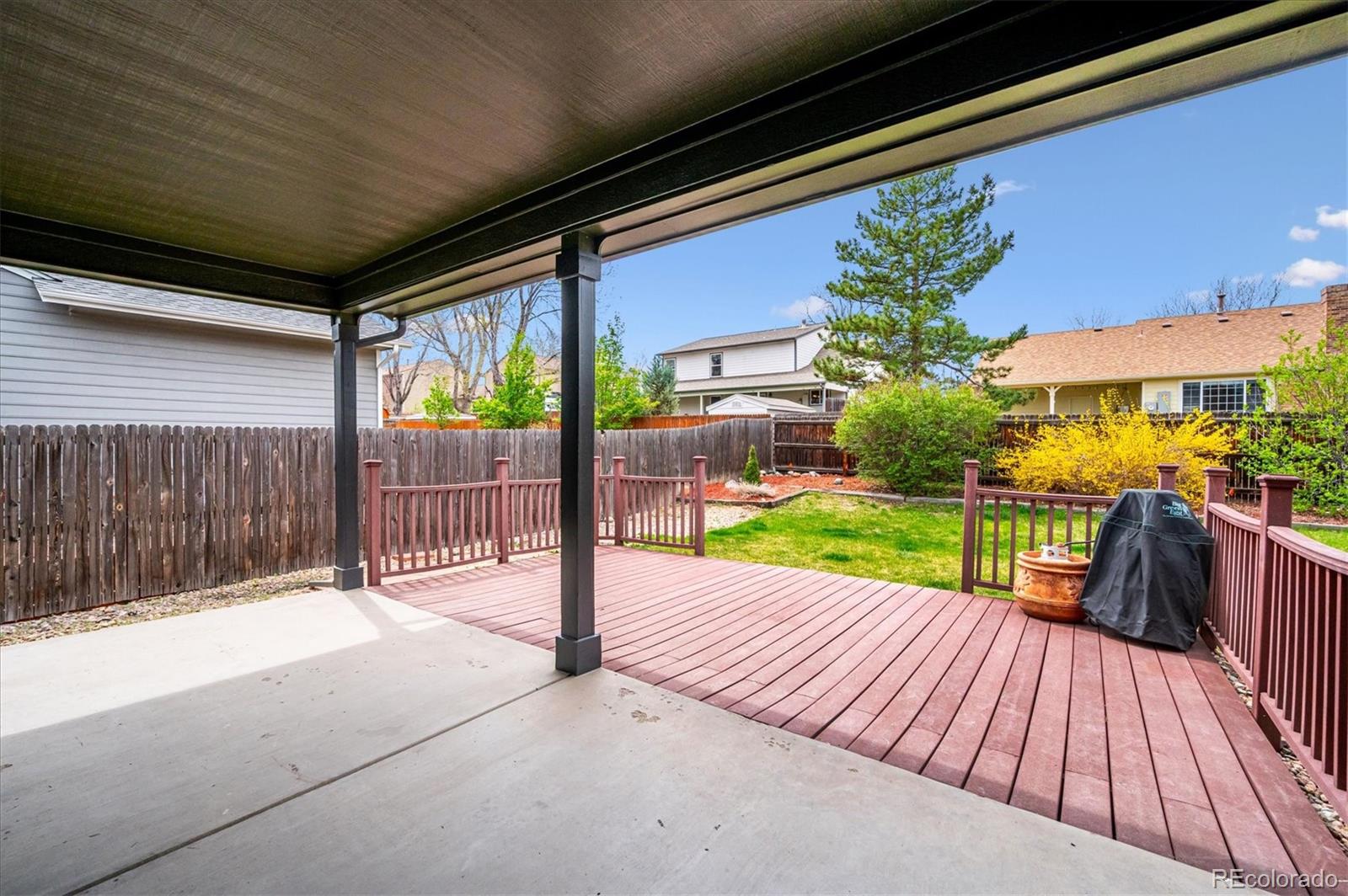 10138 W Roxbury Avenue