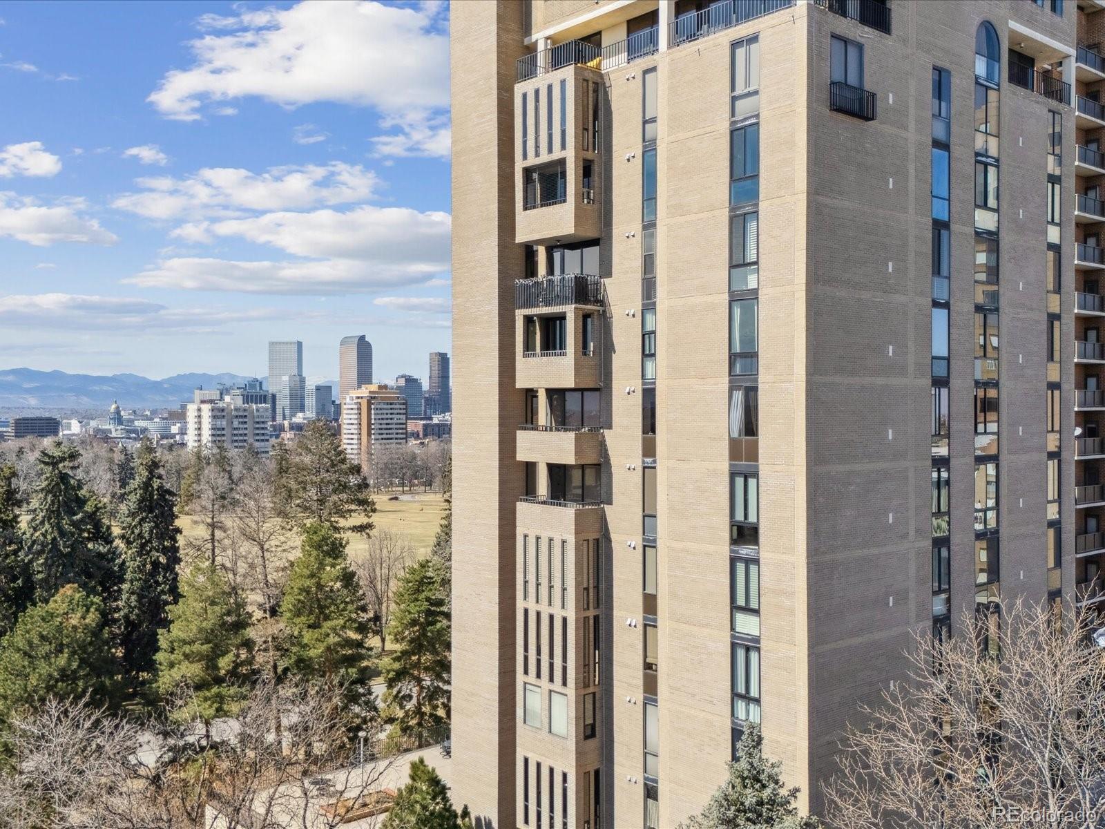 1111 Race Street Unit: 3A