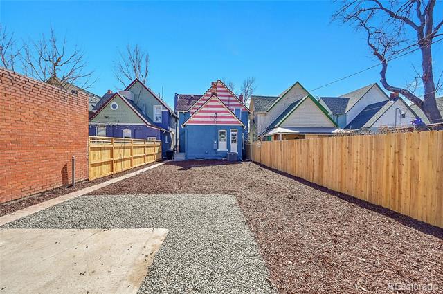 169 W Byers Place