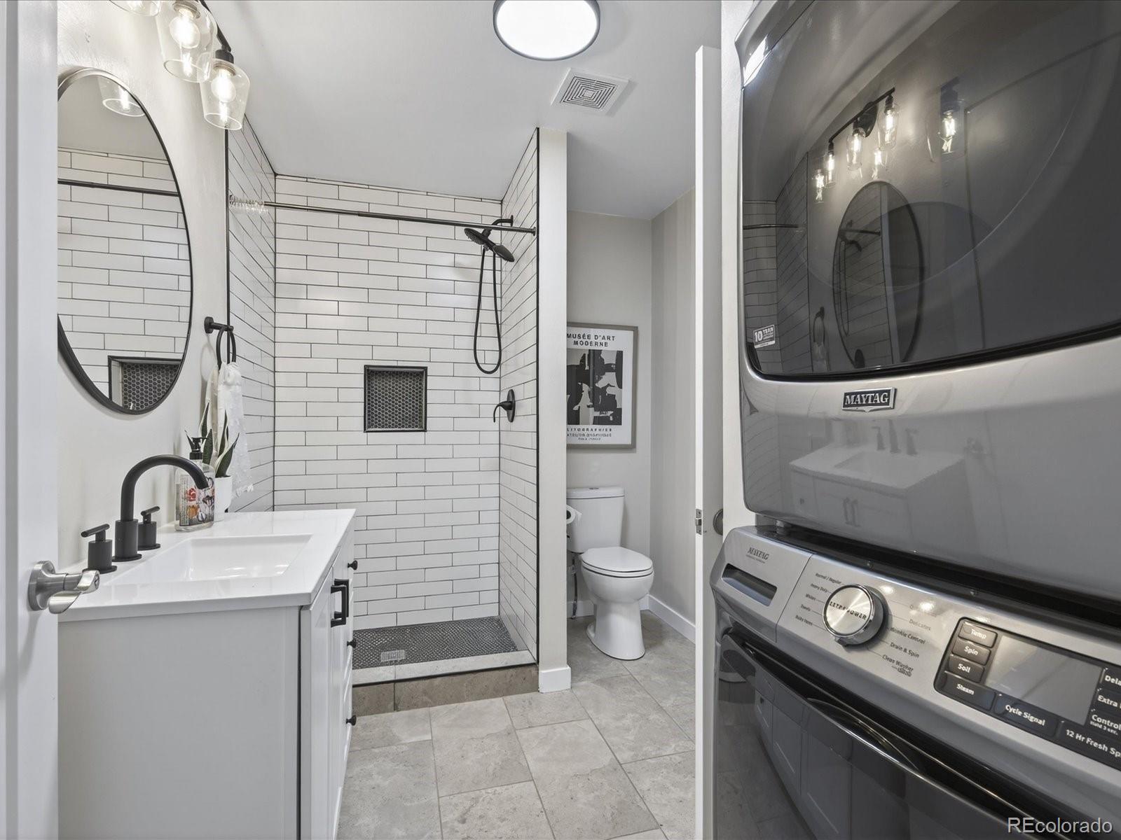 3483 S Glencoe Street