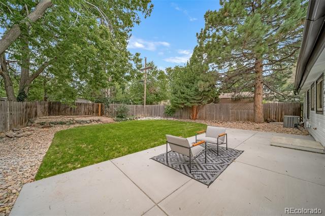 10070 W 9th Drive