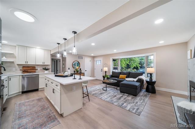 10070 W 9th Drive
