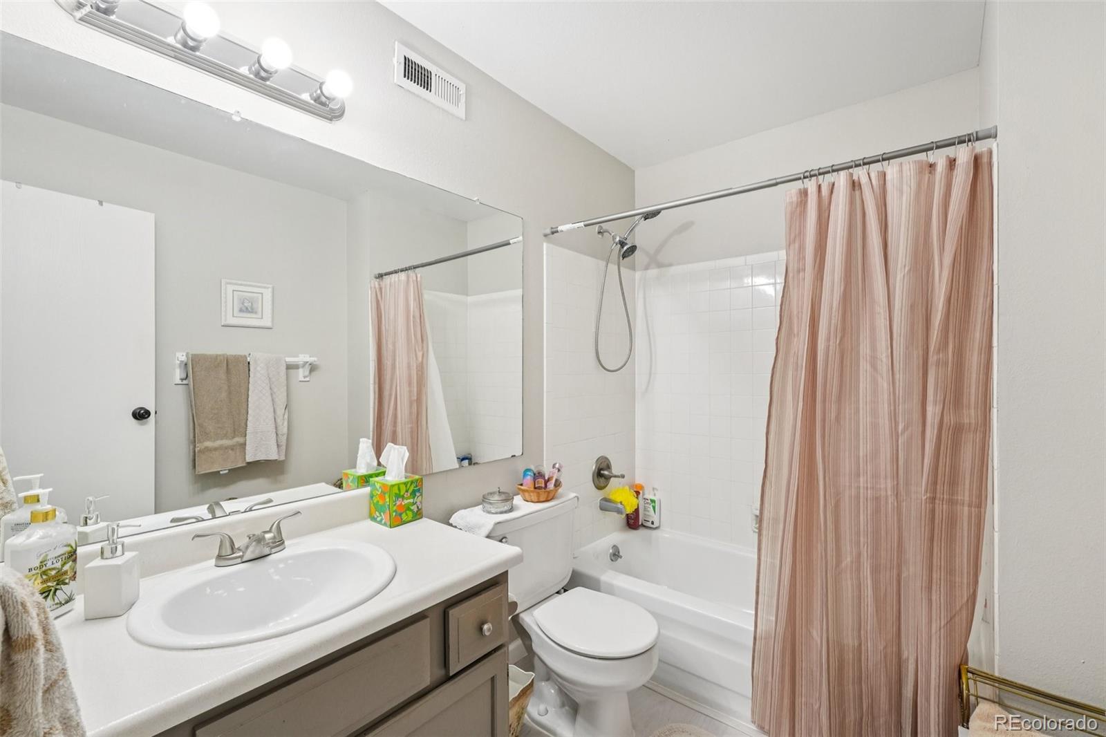 331 Wright Street Unit: 304